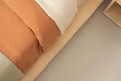 LUR cama tatami con cabecero de pared 160