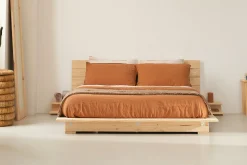 LUR cama tatami con mesitas y cabecero de pared 140