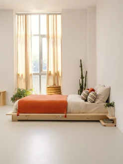 LUR cama tatami con mesitas 140